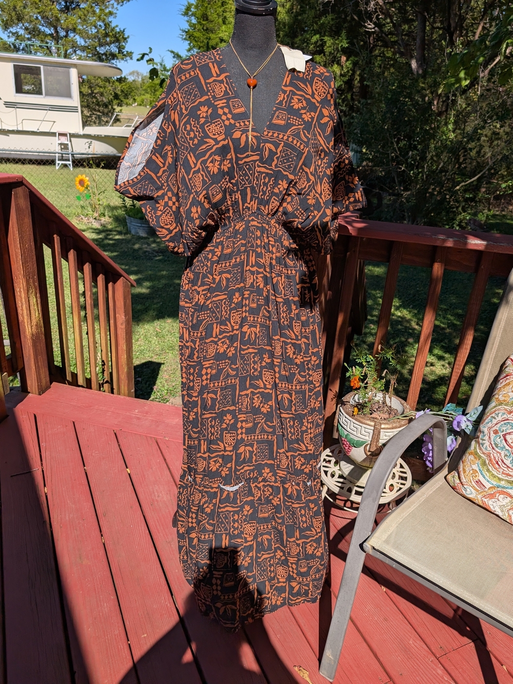 Easel Women's Black & Rust Patterned Maxi Dress -  Sz L- NWTS